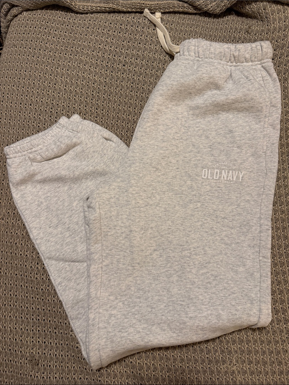 Old Navy Heather Light Gray Jogger Sweatpants